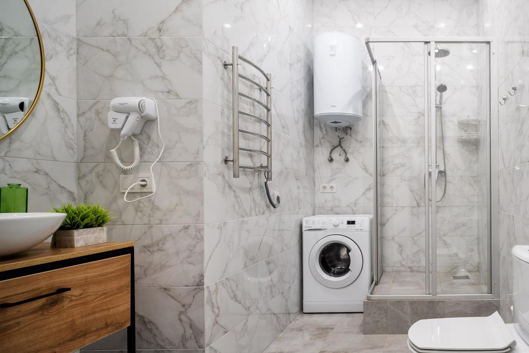 Yaroslav Val Lux Apartments Kiev Esterno foto